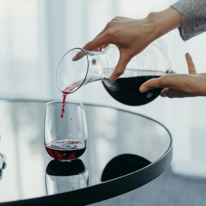 The Art of Decanting: When and Why to Decant Your Wine